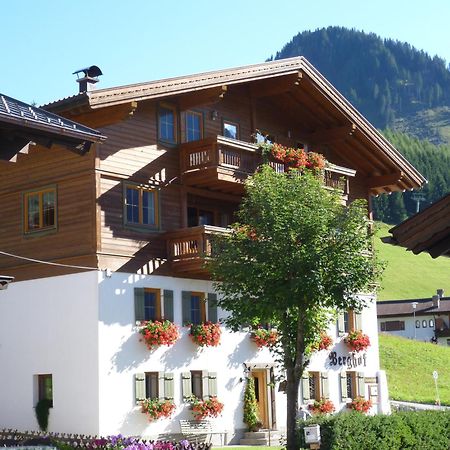 Berghof Hotell Berwang Exteriör bild
