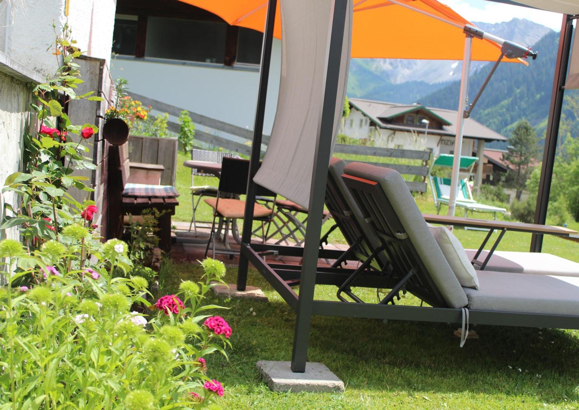 Berghof Hotell Berwang Exteriör bild