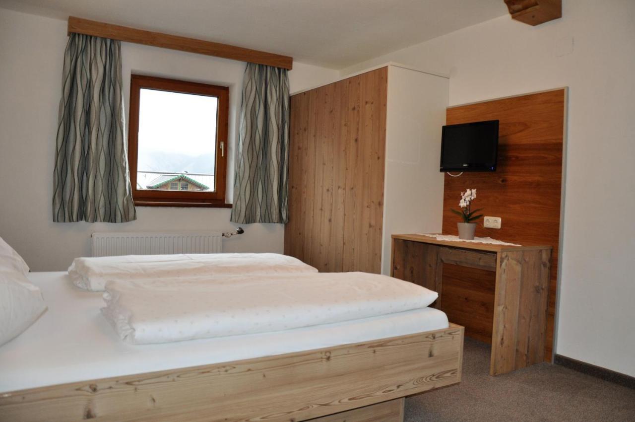 Berghof Hotell Berwang Exteriör bild
